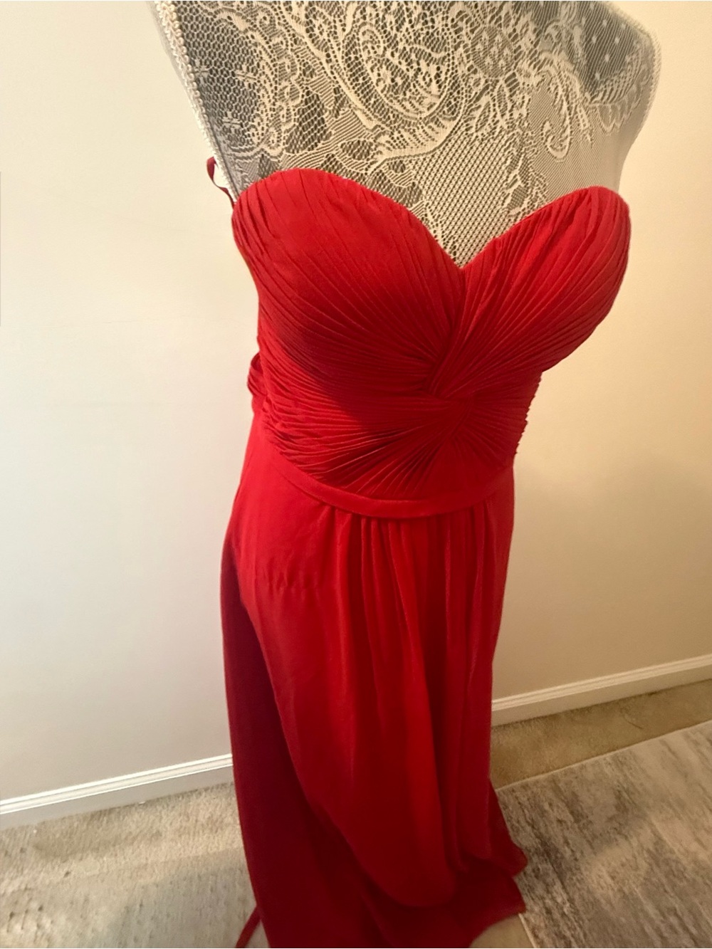 Anny Lee Red Strapless Pleated Bust Evening Gown